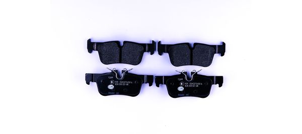 HELLA PAGID Brake Pad Set T2399